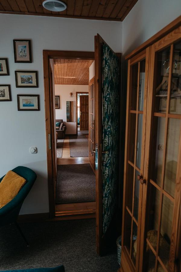 Hemina Vendeghaz Hotel Tata Exterior photo